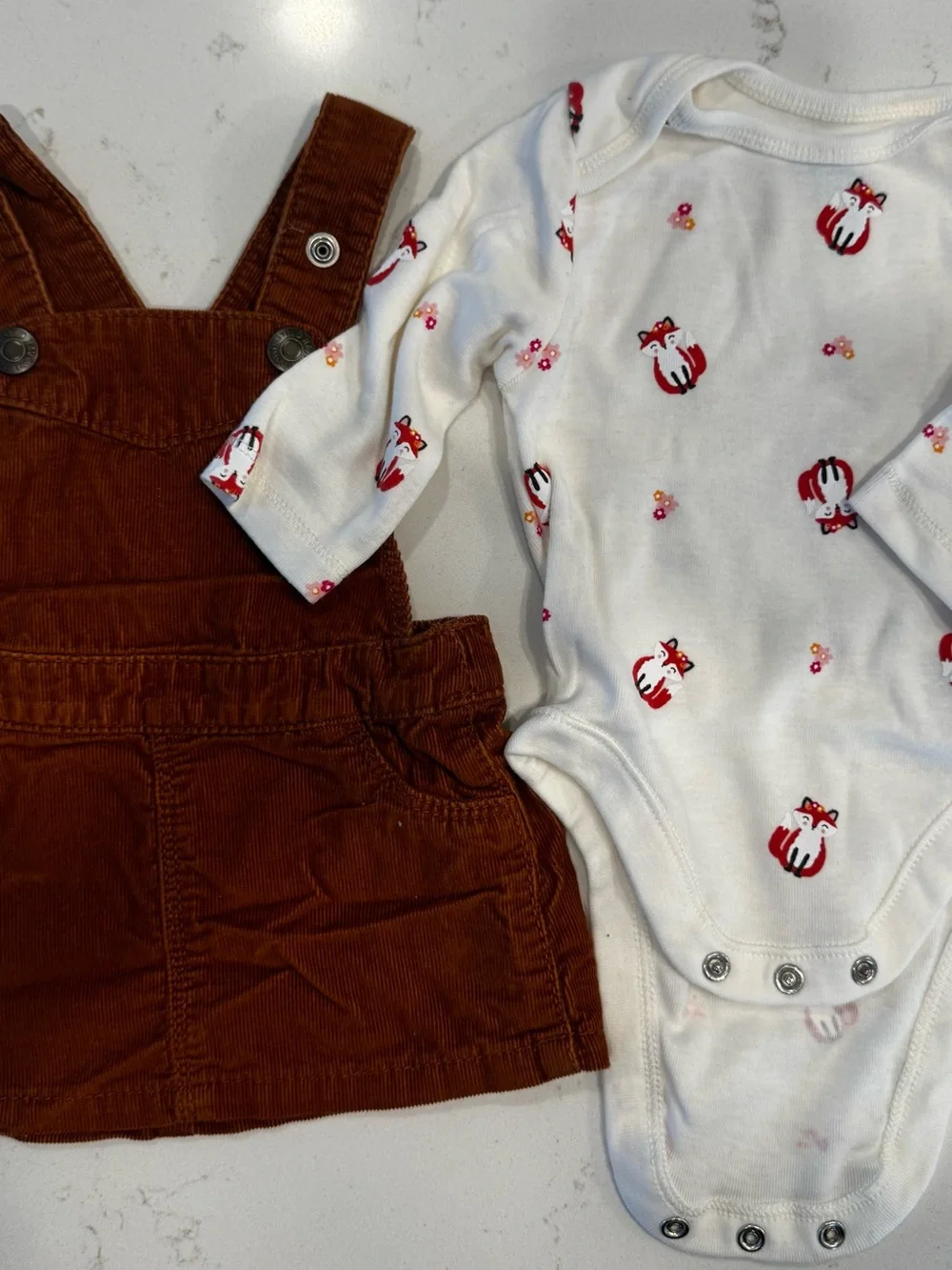 7pc Baby Girl 0-3M Fall Bundle Corduroy Overalls Floral Hearts Fox Old Navy